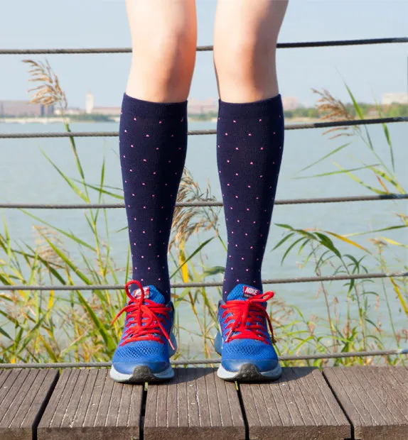 80% Rich Merino Wool Everyday Compression Socks (15-20mmHg) - Pin Dots