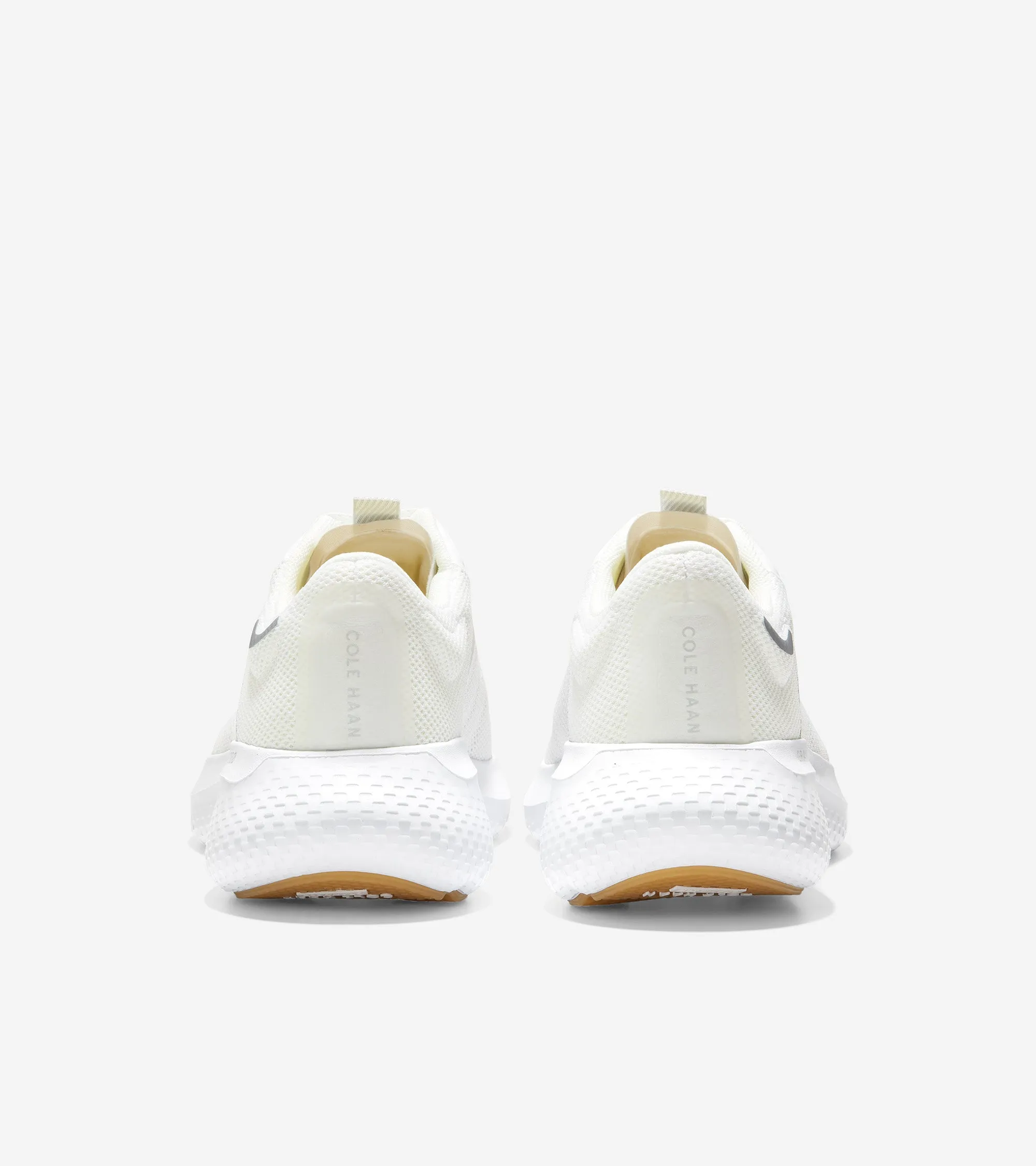 COLE HAAN ZERØGRAND OUTPACE 2 RUNNING SHOE