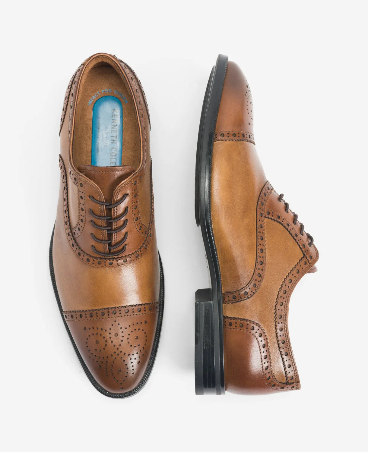 Futurepod Leather Lace-Up Oxford with Medallion Cap Toe