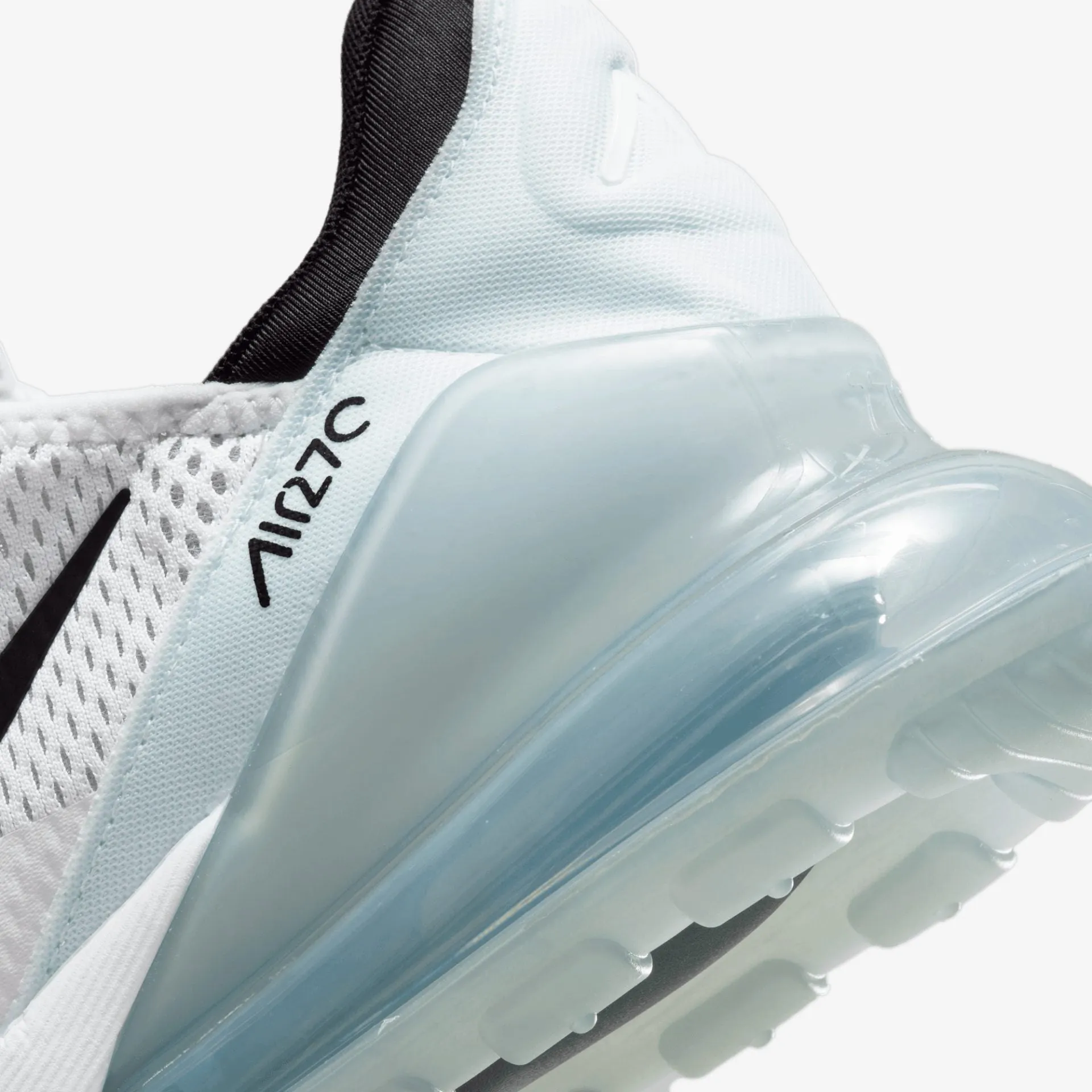 Nike | AIR MAX 270  { WHITE/BLACK