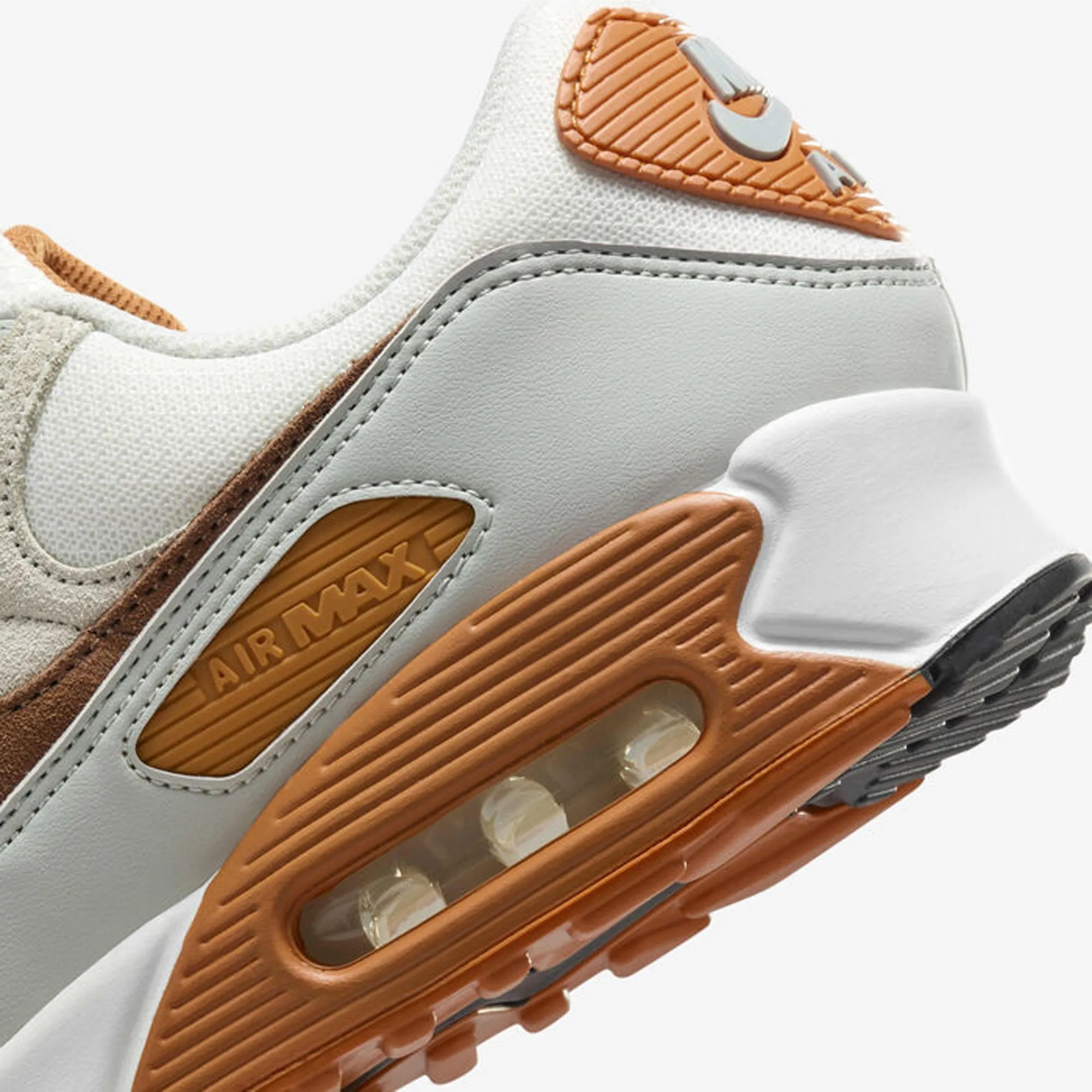 Nike | AIR MAX 90  { SUMMIT WHITE/LT BRITISH TAN-MONARCH