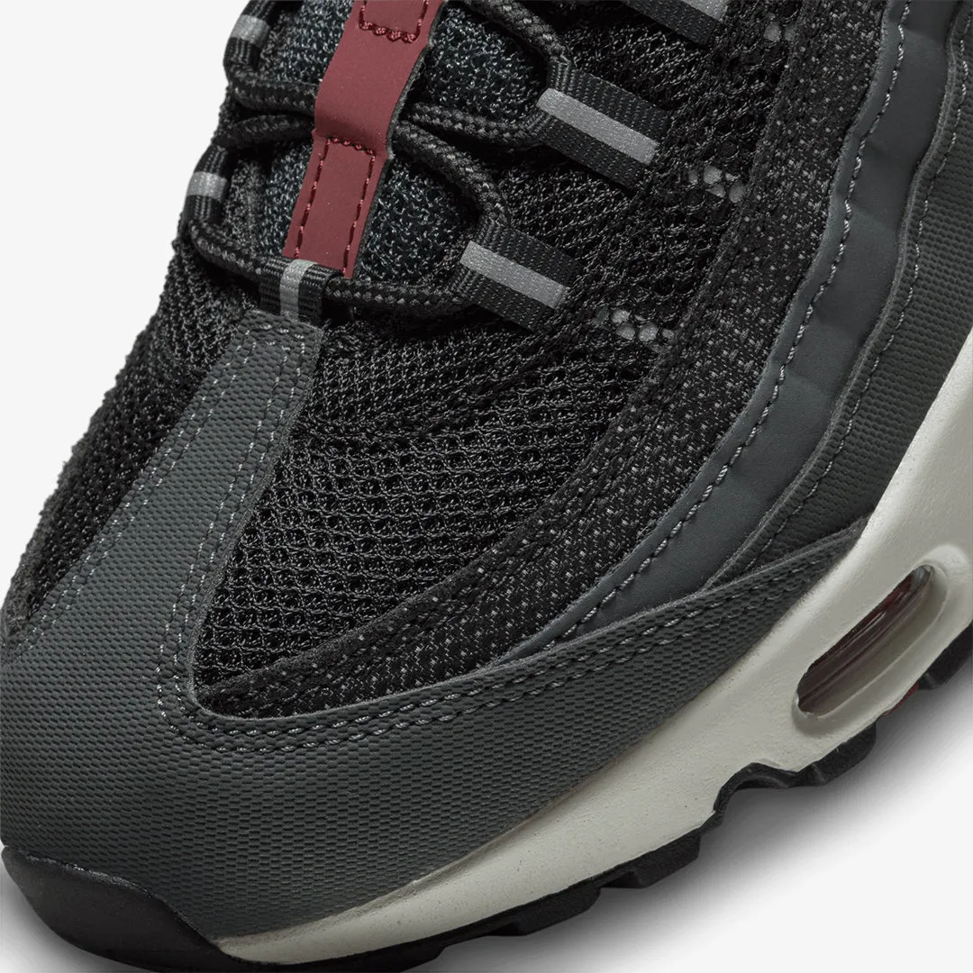 Nike | AIR MAX 95  { BLACK/GREY