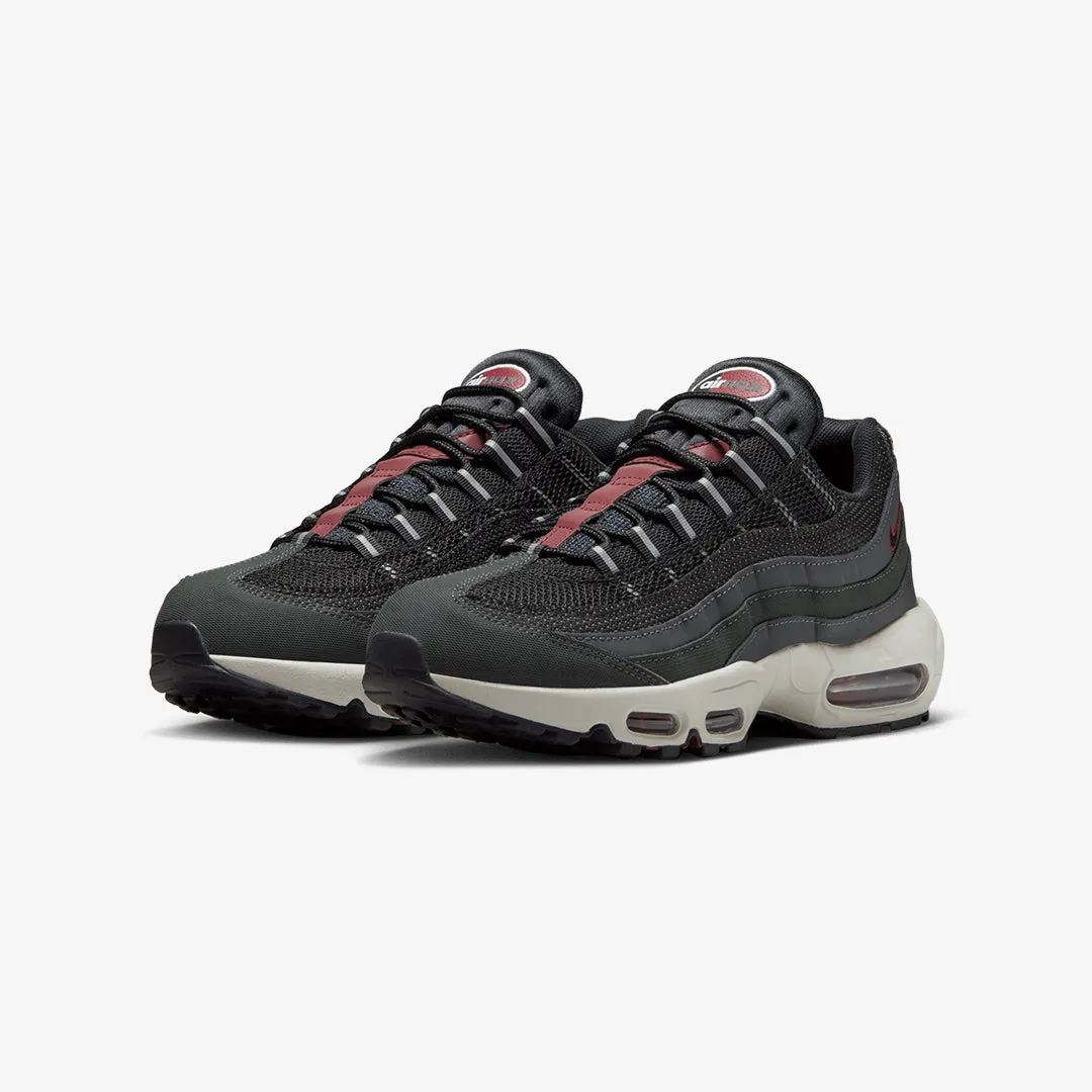 Nike | AIR MAX 95  { BLACK/GREY