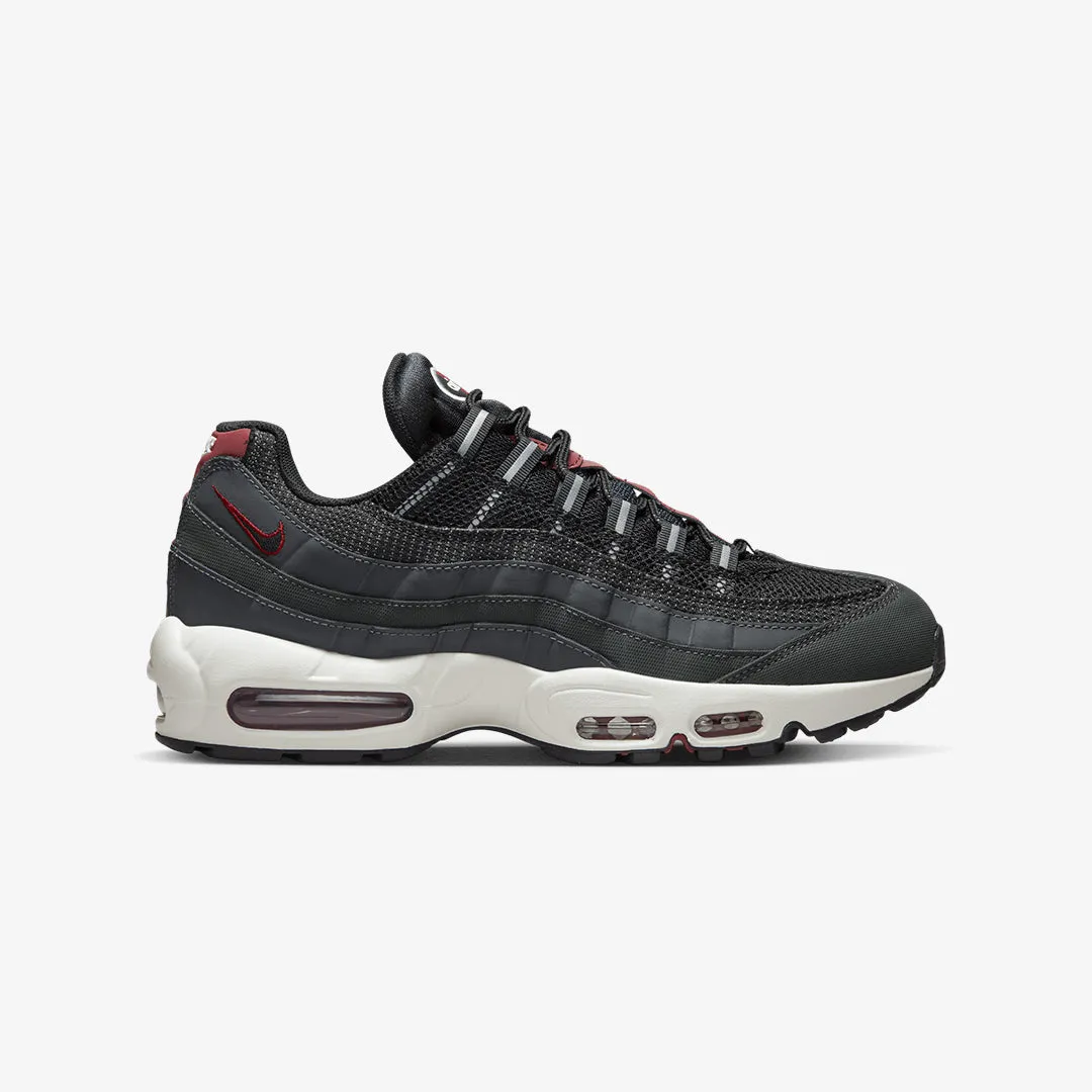 Nike | AIR MAX 95  { BLACK/GREY