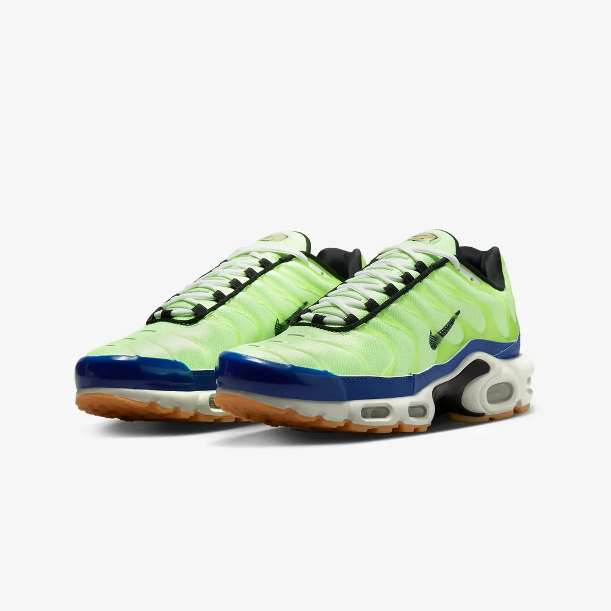 Nike | AIR MAX PLUS SE  { GHOST GREEN/BLACK-OLD ROYAL-SUMMIT WHITE