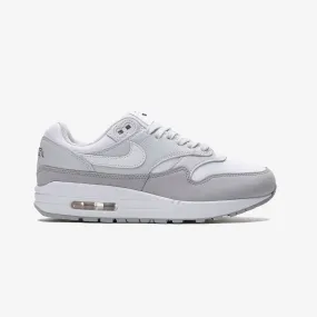 Nike | WMN'S AIR MAX 1 '87 LX NBHD { PHOTON DUST/WHITE-LT SMOKE GREY