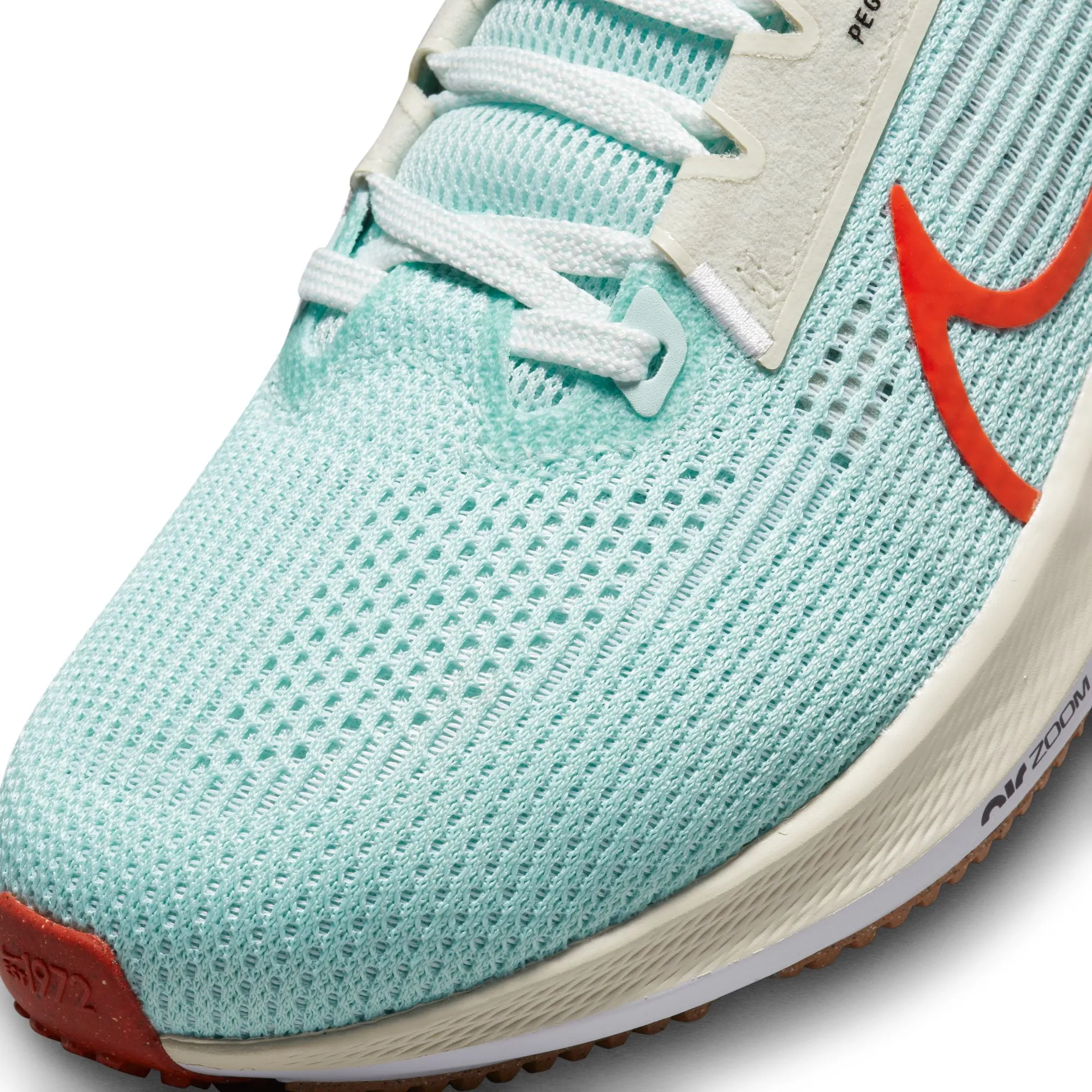 Nike Women's Air Zoom Pegasus 40