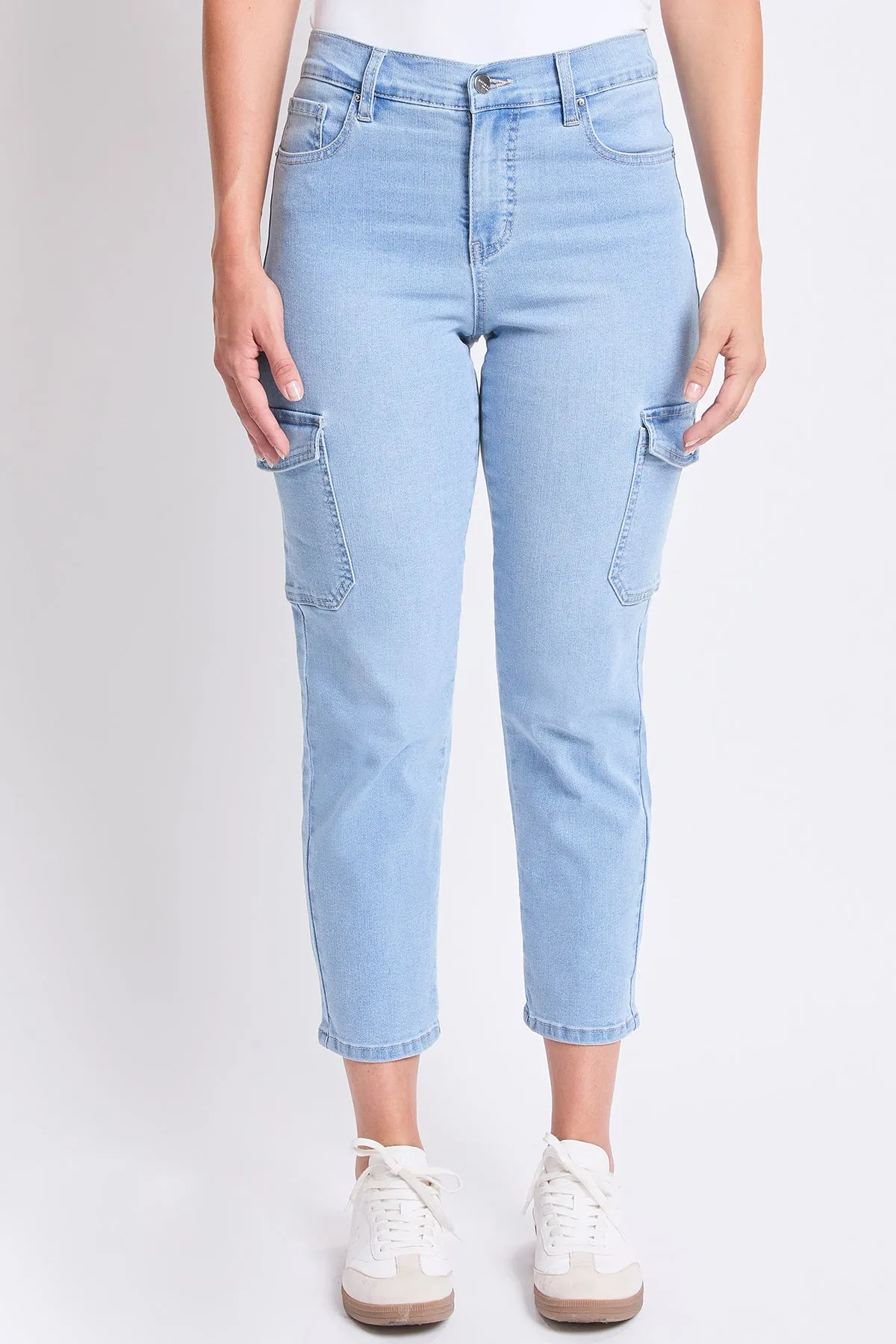 Women's High Rise Slim Straight Cargo Jeans