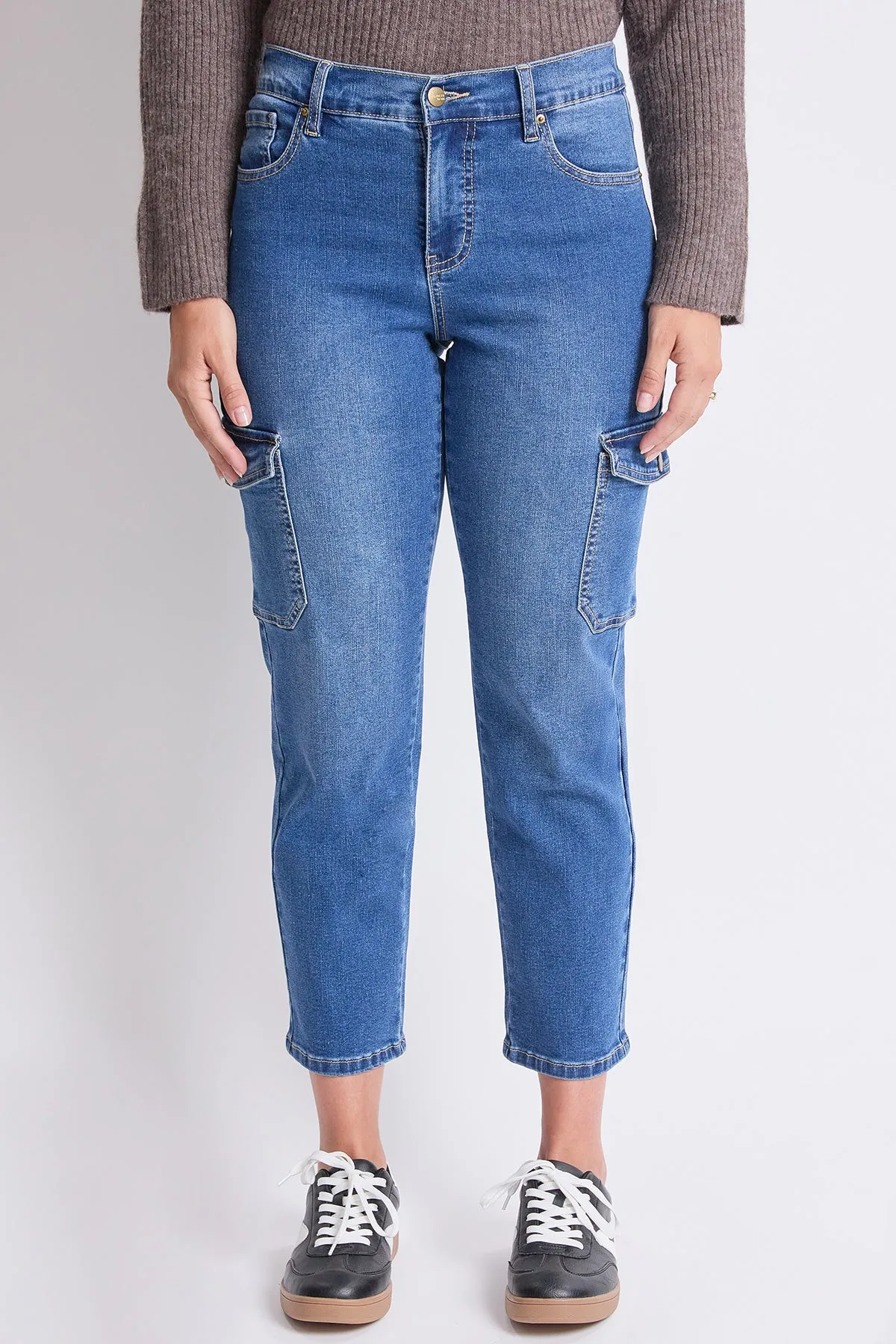 Women's High Rise Slim Straight Cargo Jeans